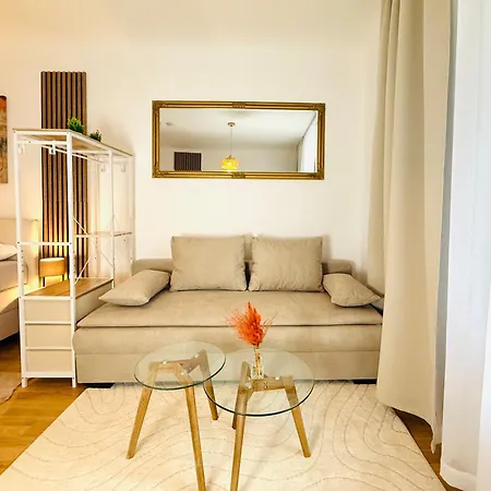 Katys Cozy Corner - Self Checkin 그라츠